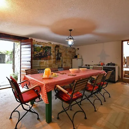 House With Wifi Paz, Istria - Sredisnja Istra - 16623 Дом отдыха